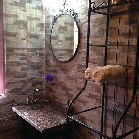 Agro Da Gandarela Bed & Breakfast