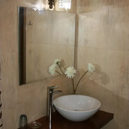 فندق مبيت وإفطار Agro Da Gandarela 3*